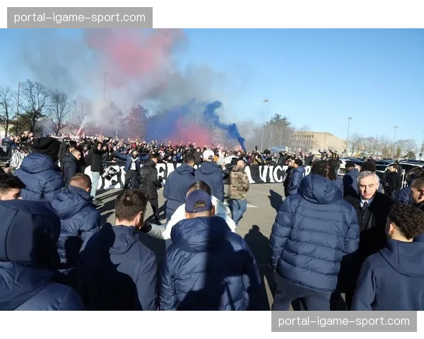 法国警方通报马赛俱乐部球迷骚乱事件调查进展，十余人被拘